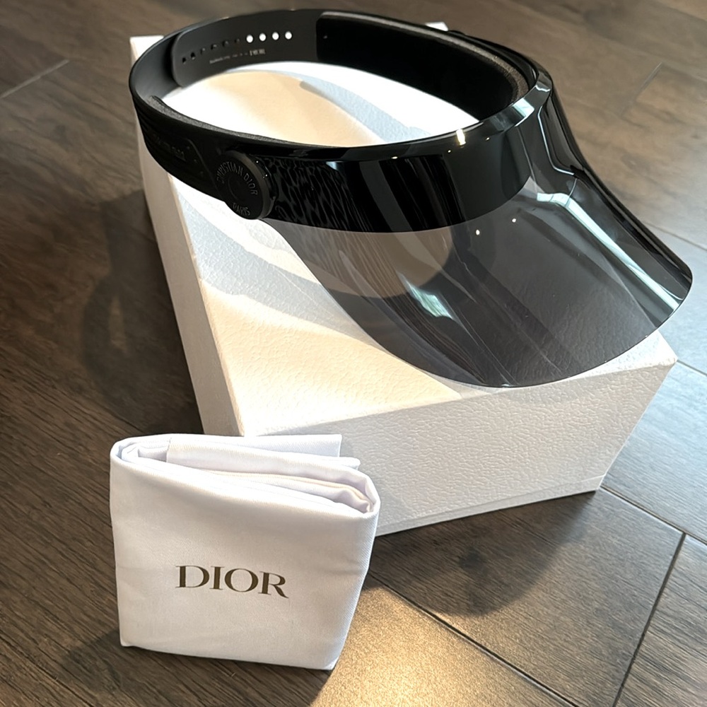 DiorPacific V1U Visor NIB